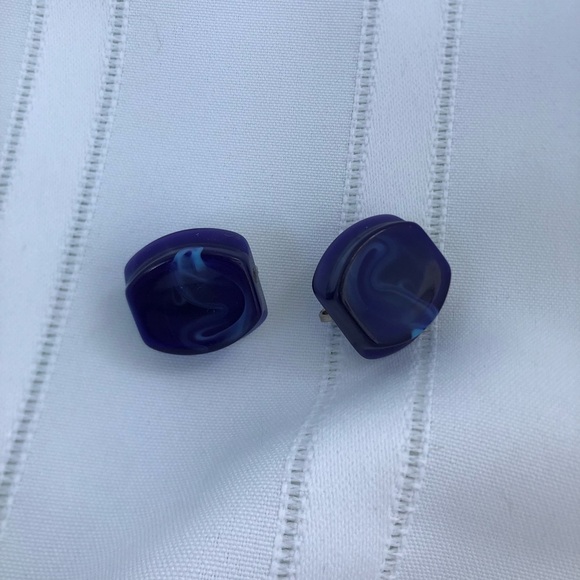 Vtg Blue Marbled Lucite Clip-On Earrings - Picture 1 of 8
